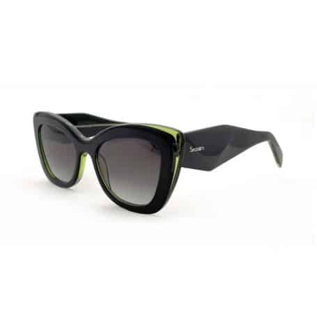 gafas de sol de mujer de color negra